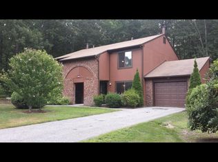 44 Pheasant Run, Smithfield, RI 02917