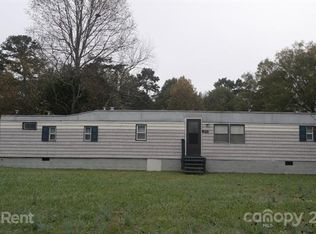 3932 Oakwood Cir, Iron Station, NC 28080