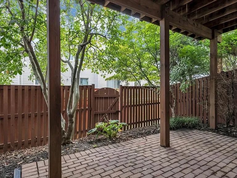 13597 Flying Squirrel Dr — Photo 27