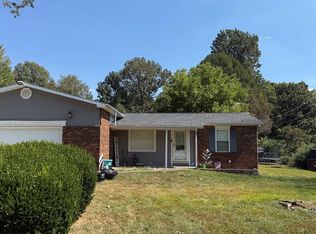 1806 Ash Dr, Madisonville, KY 42431