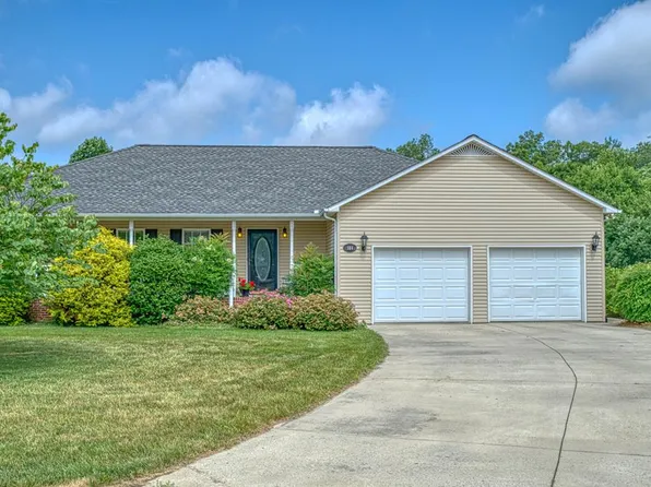 184 Prosperity Dr, Baxter, TN 38544