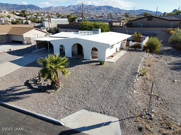 2nd image of 128 Geronimo Blvd