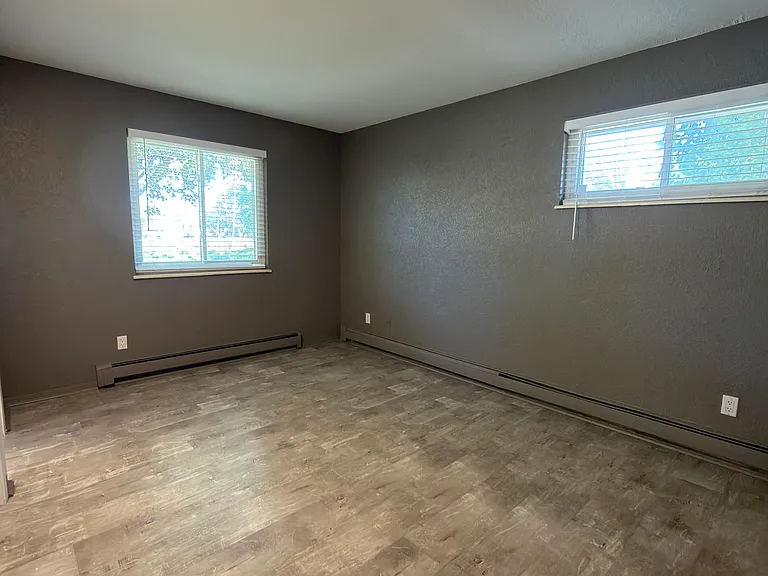 5740 W Virginia Ave — Photo 11