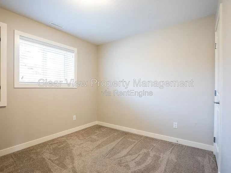 317 Mount Sundance Lndg W #3 — Photo 8