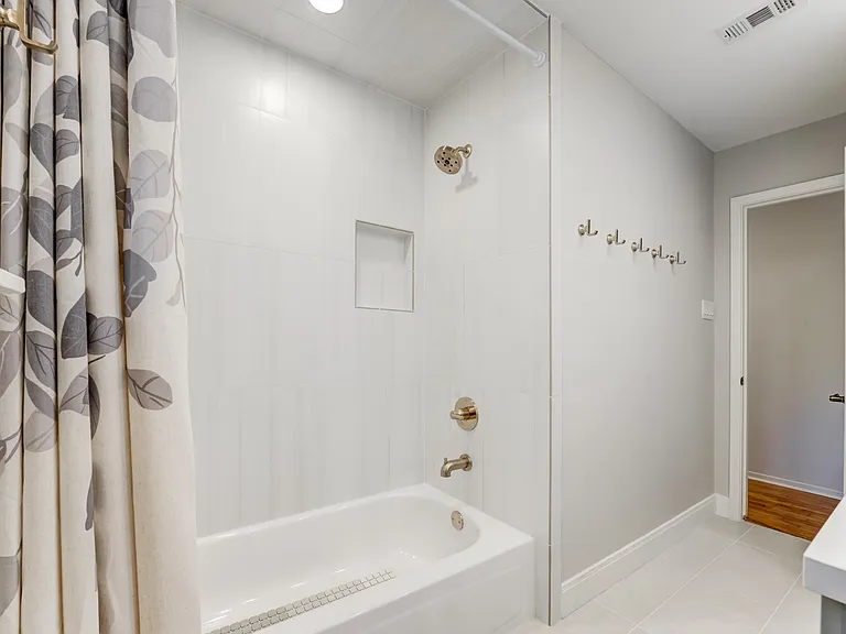 10415 Ivyridge Rd — Photo 15