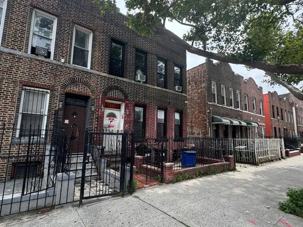 105 Rockaway Pkwy, Brooklyn, NY 11212