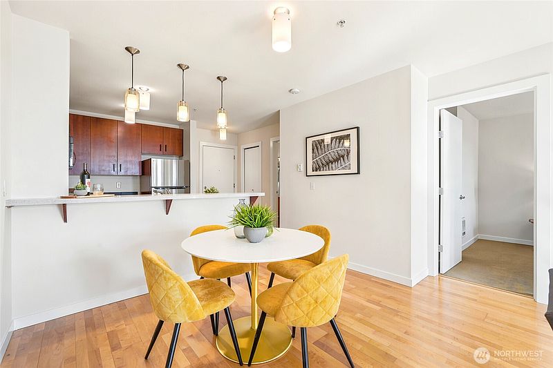 4th image of 655 Crockett Street #B203