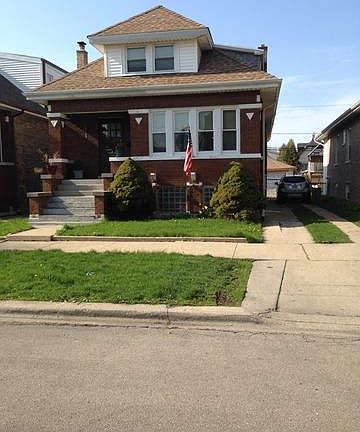 2nd image of 5232 W Cornelia Ave #1