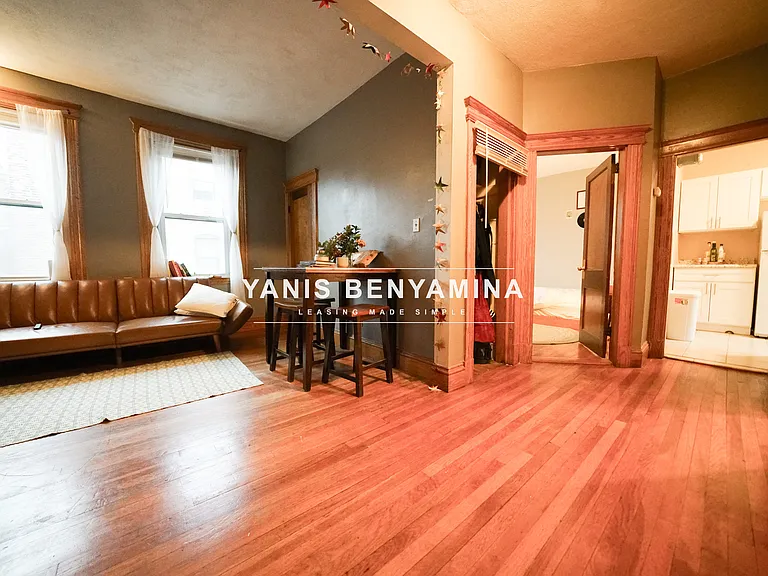86 Glenville Ave #15 — Photo 3