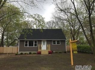 143 Stanley Dr, Centereach, NY 11720