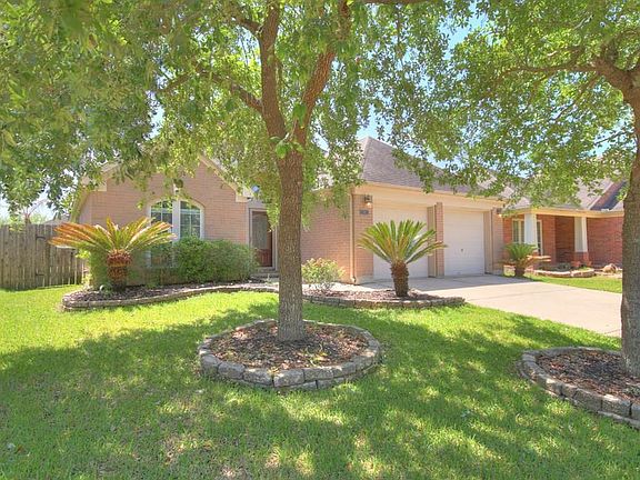 3rd image of 13012 Balsam Breeze Ln