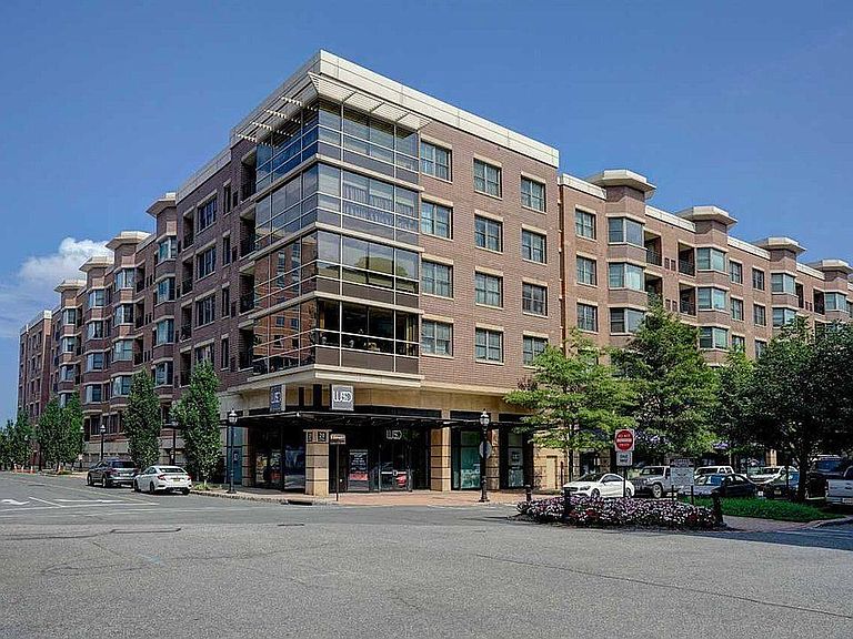 20 Port Imperial Ave West New York, NJ, 07093 Apartments for Rent