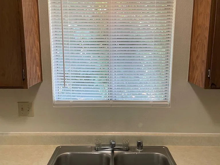 1772 Bramble Pl — Photo 3