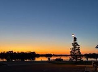 101 N Main St, Center City, MN 55012