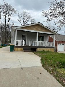 713 E Swon Ave, Saint Louis, MO, 63119