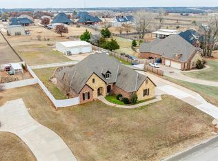 2134 Mulberry Ln, Newcastle, OK 73065