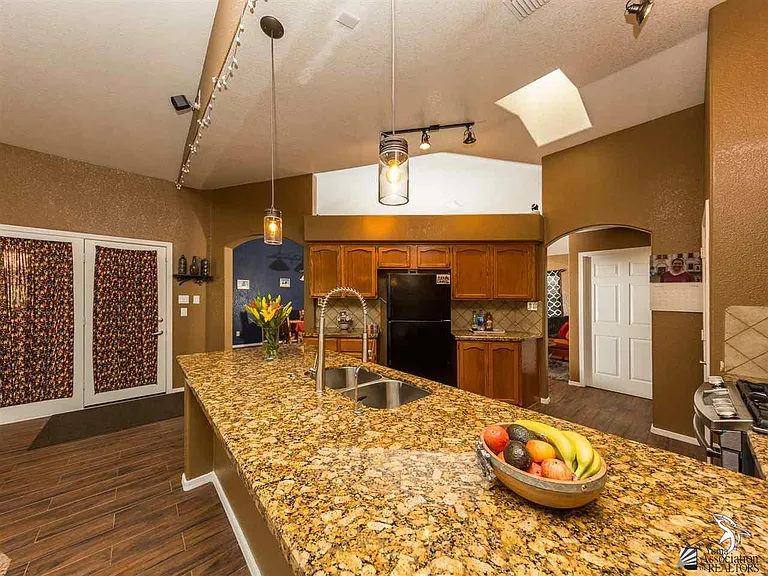 8166 E Lorenzo Ln — Photo 10