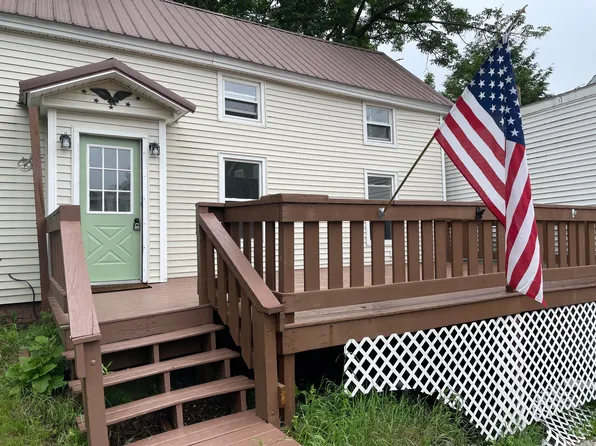 34 Dummer Street, Bath, ME 04530