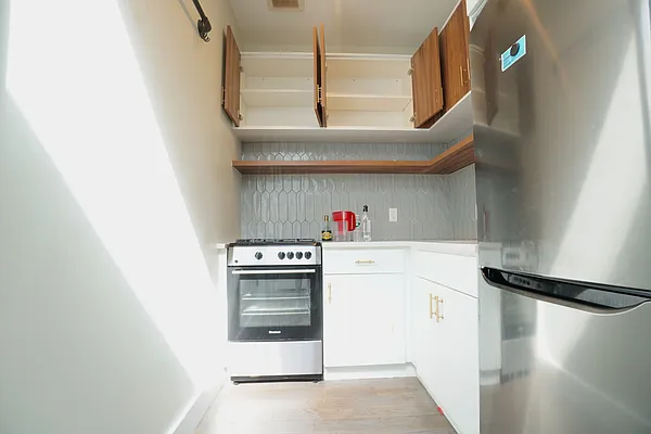 Rented by Doorway NYC, LLC | media 16