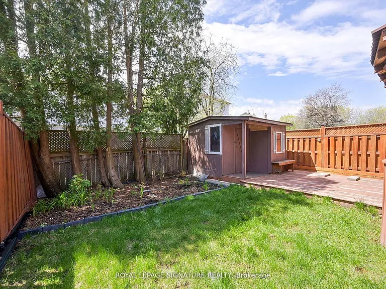 26 Peterson Ct #LOWER — Photo 35