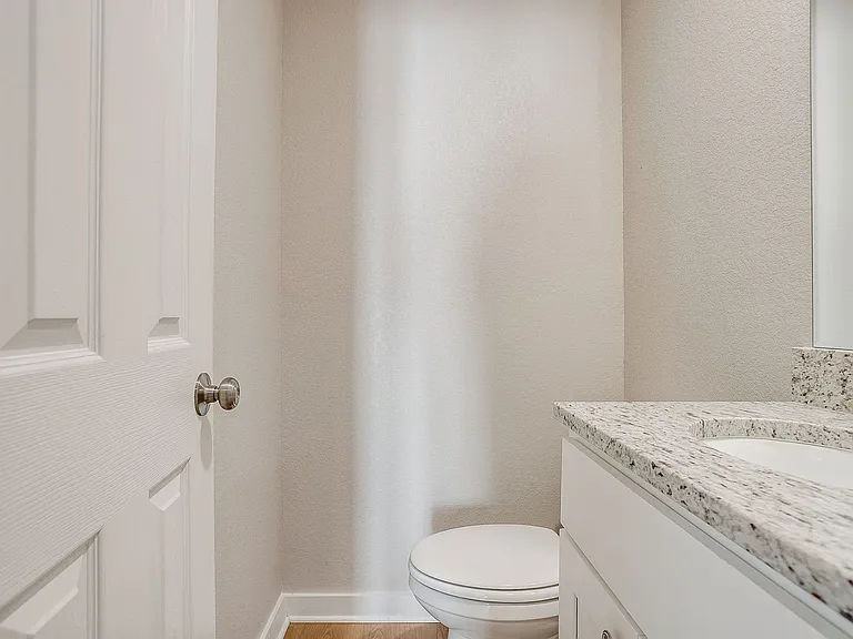 105 SE Gardens Blvd #111 — Photo 16