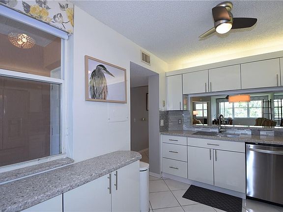 4th image of 10160 NW 24 Place #101