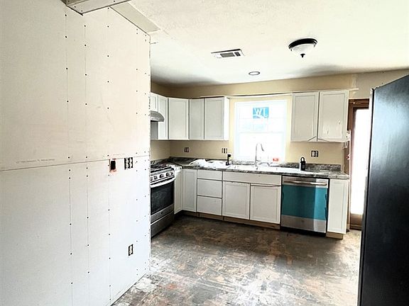 4th image of 1019 Talley Dr