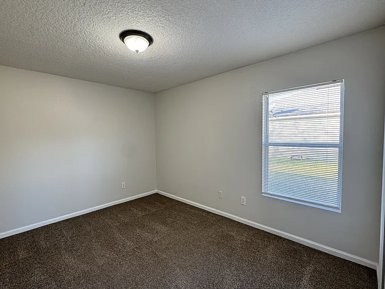11273 Silver Key Dr — Photo 3