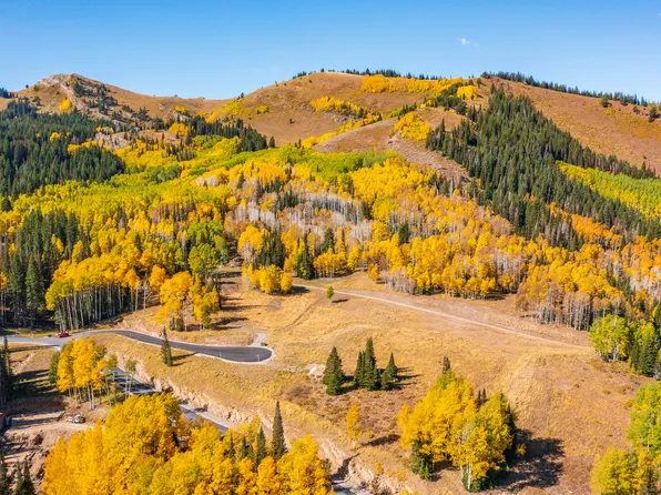 325 White Pine Canyon Rd, Park City, UT 84060