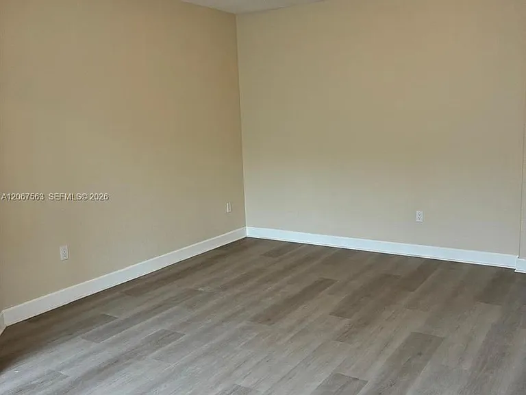 8205 NW 116th Ave — Photo 5