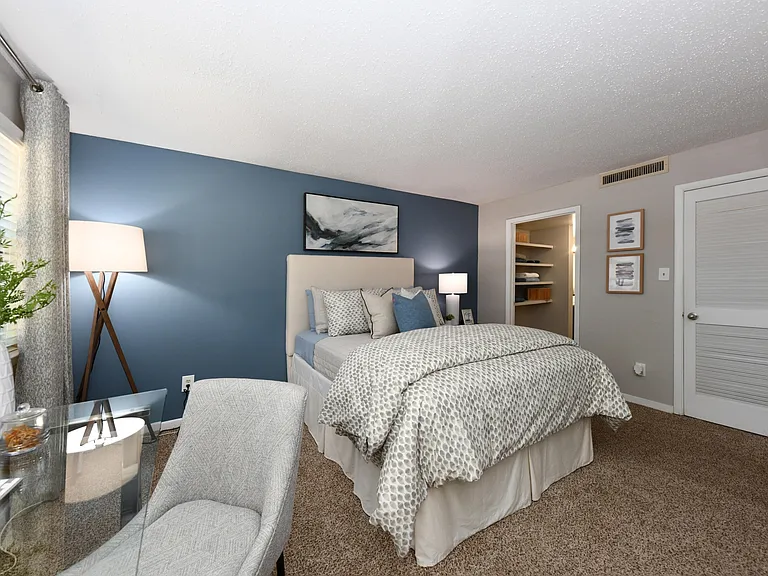 Cozy bedroom with carpet