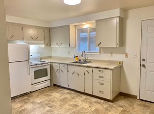 616 SE 14th Ave, Hillsboro, OR 97123