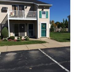 7 Sunmist Sq #A, Buffalo, NY 14228