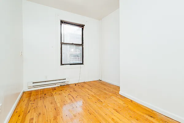 Rented by Nooklyn NYC LLC | media 27