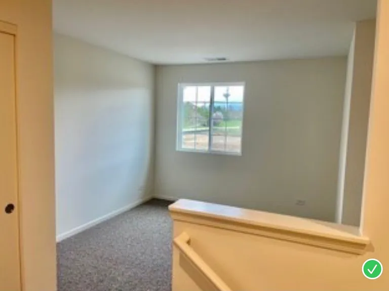 1137 Amber Dr — Photo 23