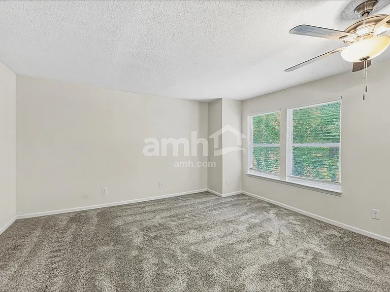3 Lowell Ct — Photo 11
