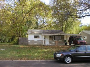 10112 Earl Dr, Saint Louis, MO