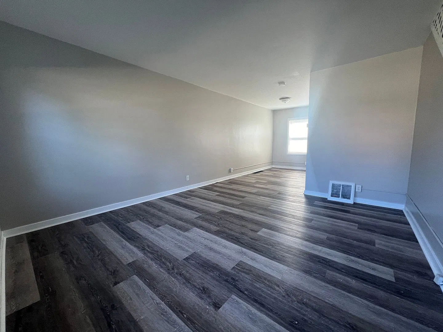 Locust Street Townhomes — Photo 4