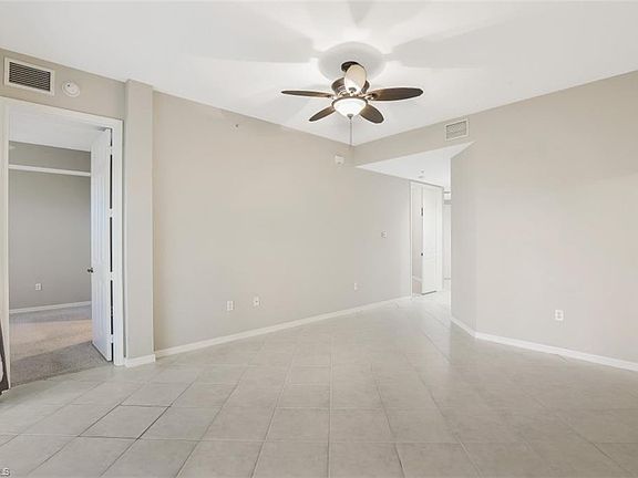 5th image of 1305 Mariposa Cir #1103