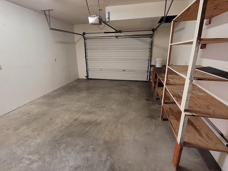 238 Evergreen Ave — Photo 9