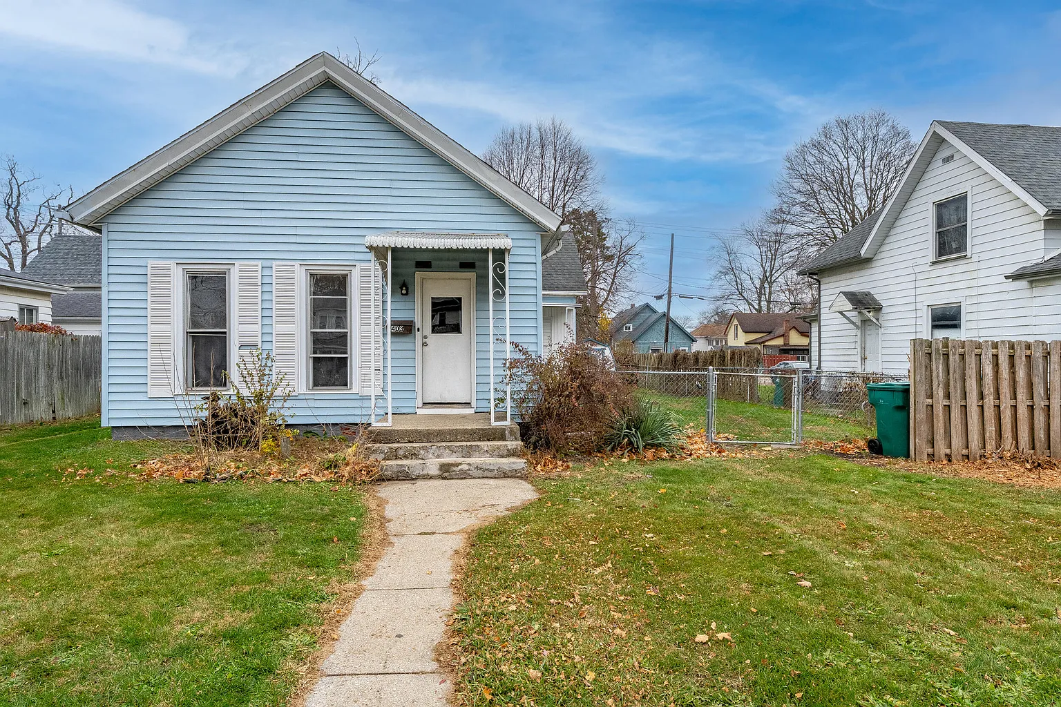 403 Rose St photo 1