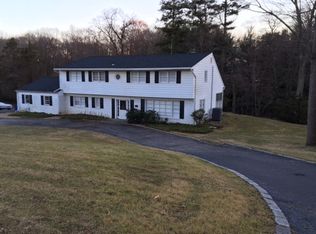 1 Reni Rd, Manhasset, NY 11030