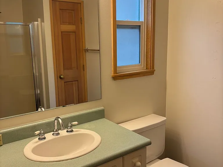 4208 Beach Drive — Photo 35
