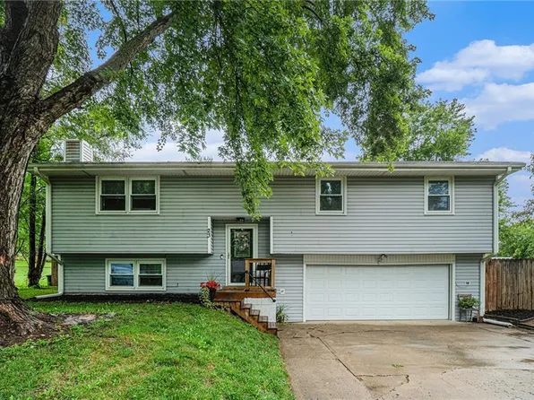 23 Redbird Dr, Agency, MO 64401