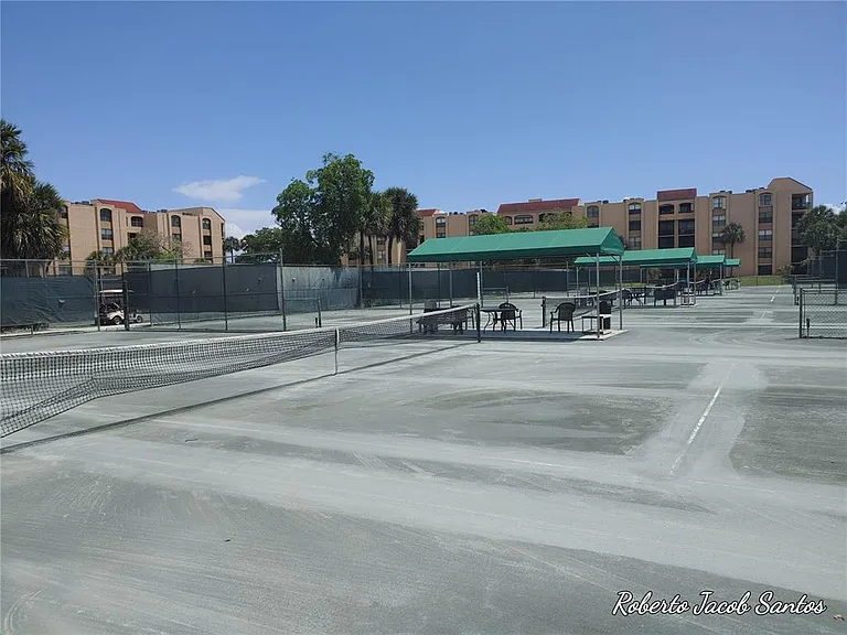 524 Osprey Dr #10B — Photo 22