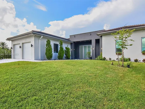 3810 NW 92nd Ave, Cooper City, FL 33024