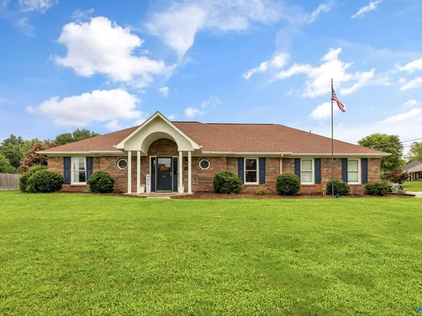 101 Adalene Ln, Madison, AL 35757