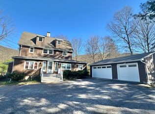 1 Mineral Springs Rd #2, Highland Mills, NY 10930