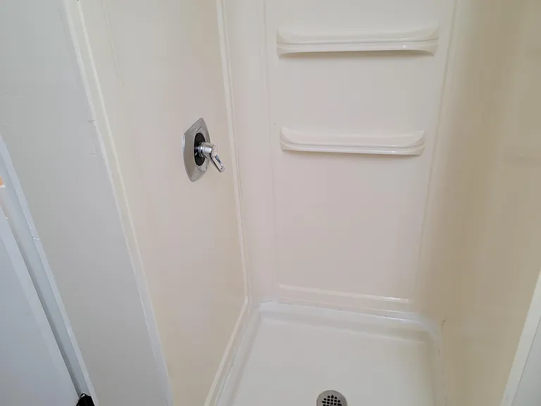 17 N Summit St #1 — Photo 7