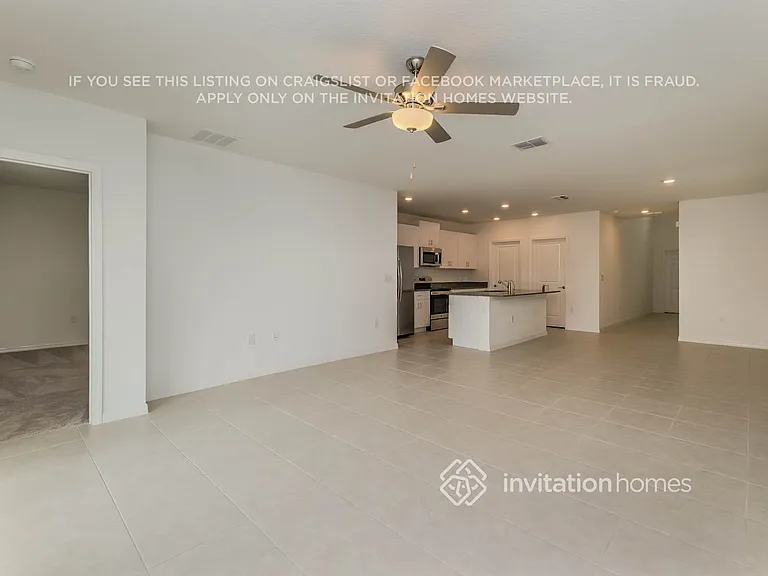 11078 Radiant Shore Loop — Photo 6